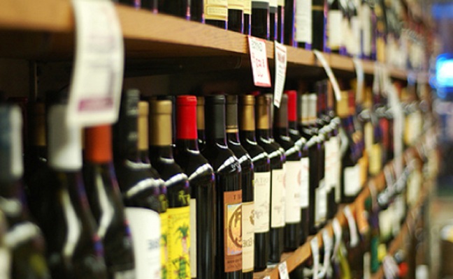 wine on grocery shelves