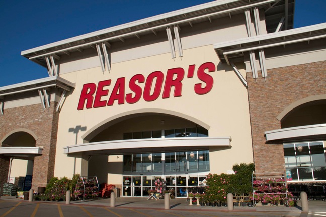 Reasor's store front