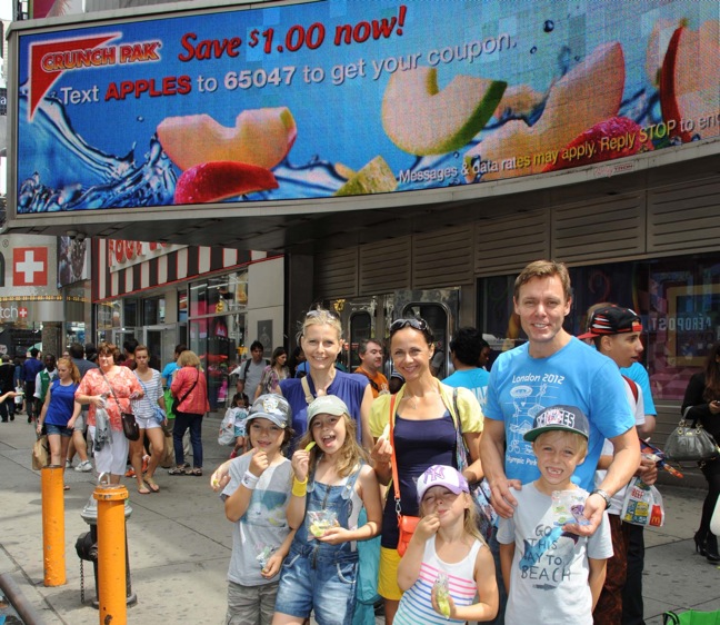 Crunch Pak Consumer Awareness For Its Fresh Apple Products in Times Square New York