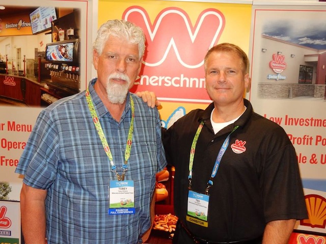 Tobey Williams of Rocky Mountain C-Stores with Ted Milburn of Wienerschnitzel/Tastee Freez.