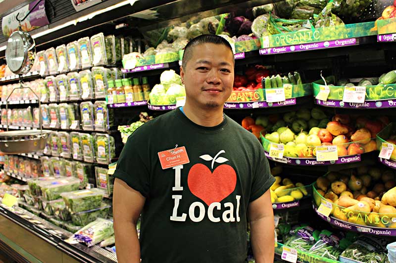 Produce staffer Chun Hung in the Locally Grown department of ShopRite’s Cherry Hill Township, New Jersey, store.