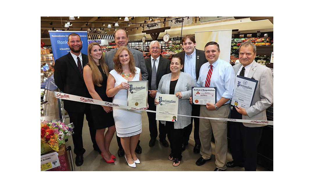 Local leaders join the Gallagher family for a ribbon-cutting ceremony Aug. 3 at the new ShopRite of Lake Ronkonkoma.