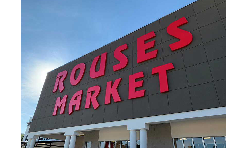 The Moss Bluff, Louisiana, Rouses' front sign