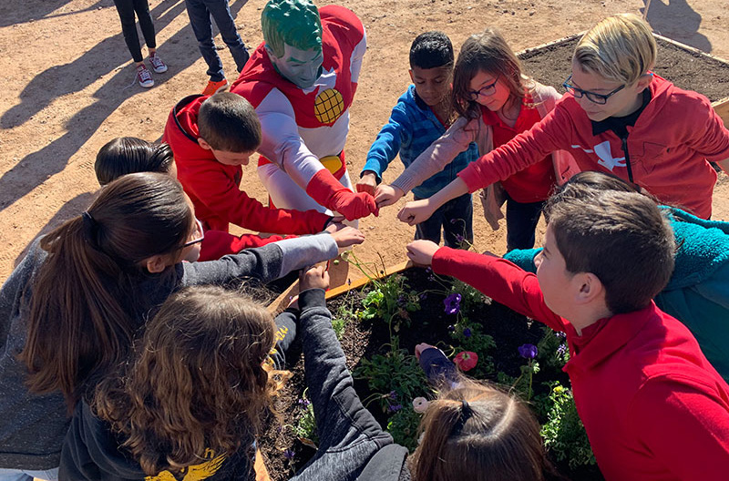 Learning Garden kids