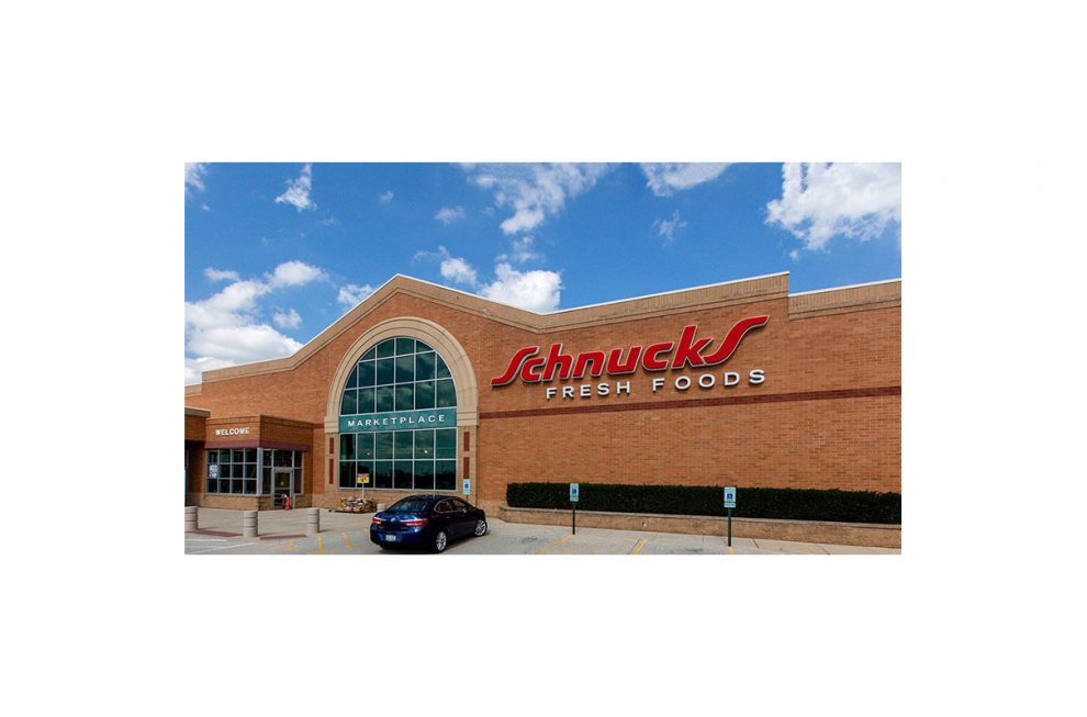 Schnucks teammates curbside pickup fresh