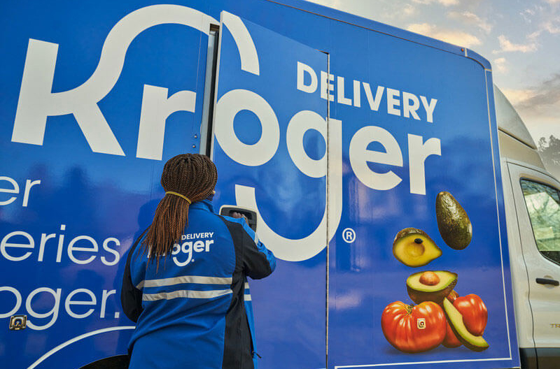 Kroger delivery fulfillment person