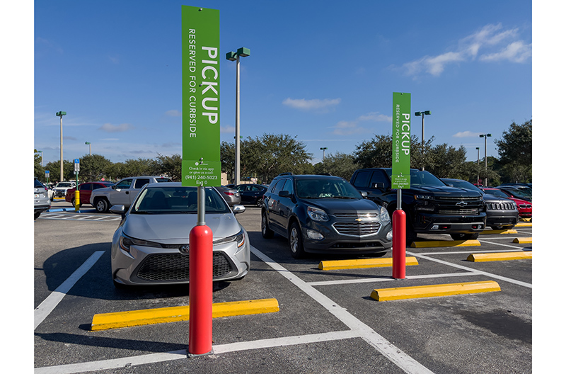 pharmacy curbside Publix