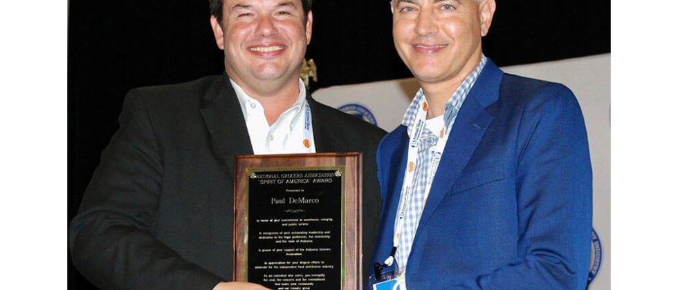 Jay Mitchell presenting NGA Spirit of America Award to Paul DeMarco