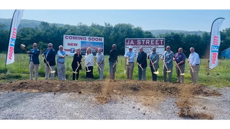 Food City breaks ground in Fort Payne, Alabama