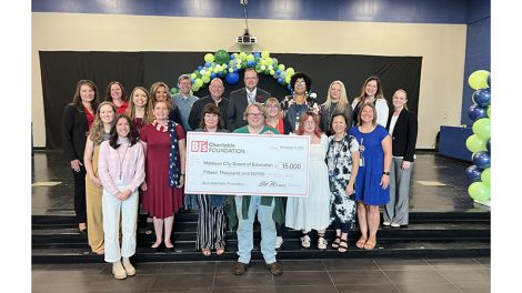 BJ's donates money to Alabama elementary school