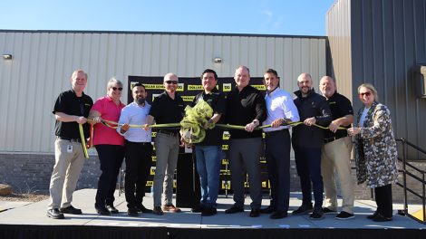 A ribbon-cutting ceremony for the new Dollar General store in Texas.