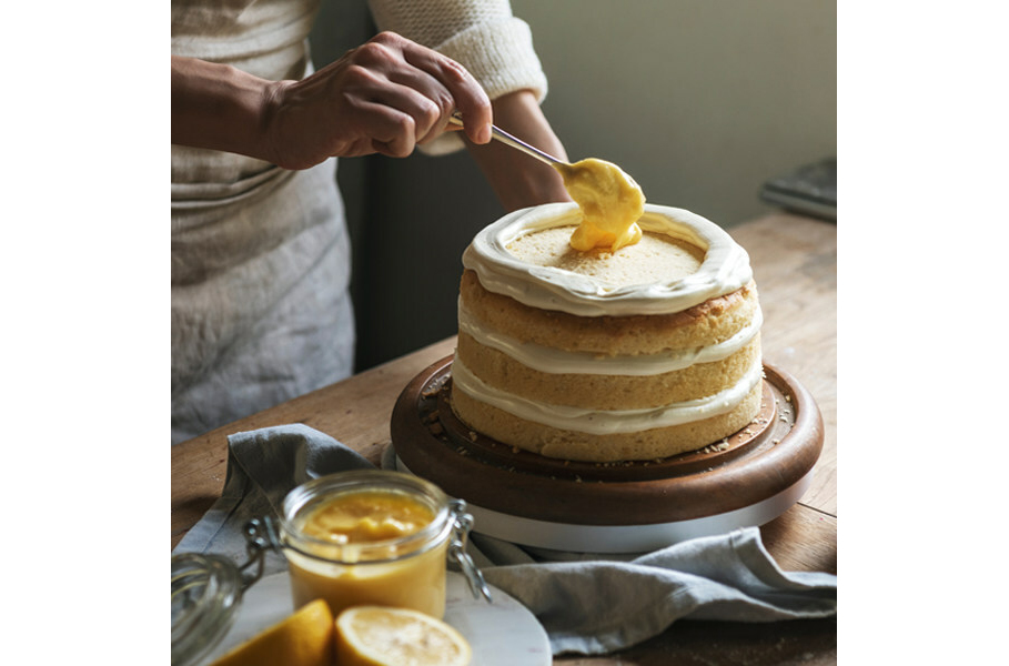 Fresh Thyme baking birthday cake