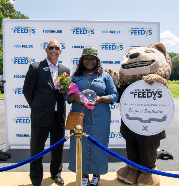 Feedy's - Food King Feeding Partner Winner Michele Hairston - Chesapeake VA - 5-30-24 by Jon Strayhorn