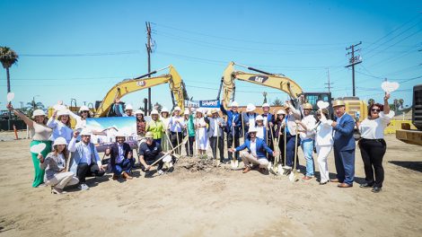 Northgate Gonzalez Market Lynwood groundbreaking