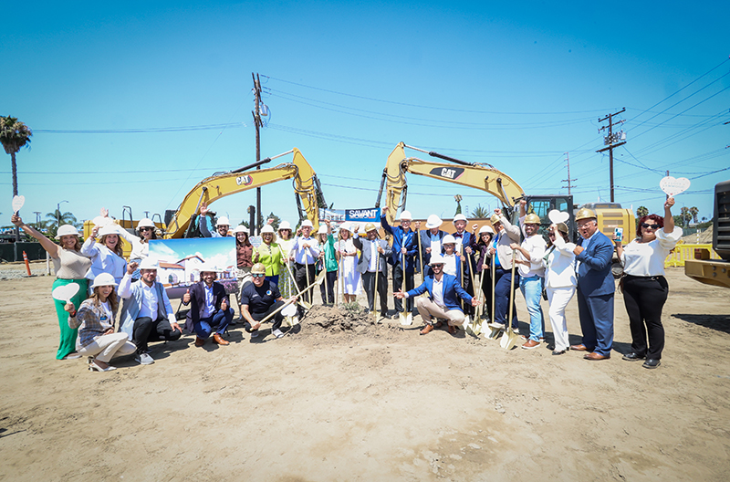 Northgate Gonzalez Market Lynwood groundbreaking