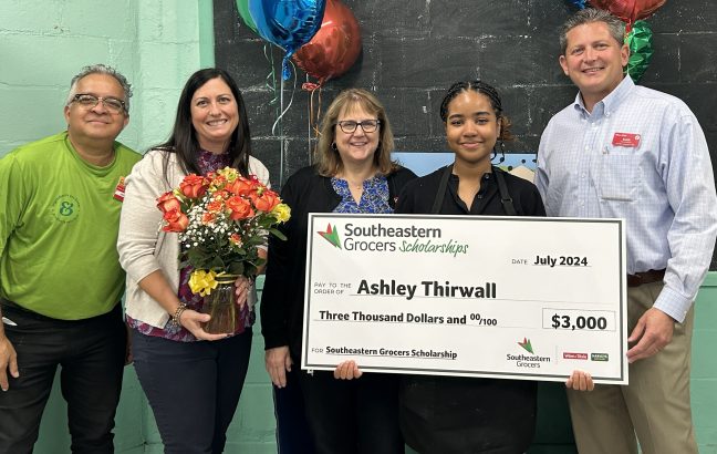 Southeastern Grocers' scholarship employee winner