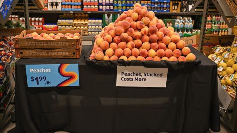 image of Aldi peaches in flat box and a pyramid