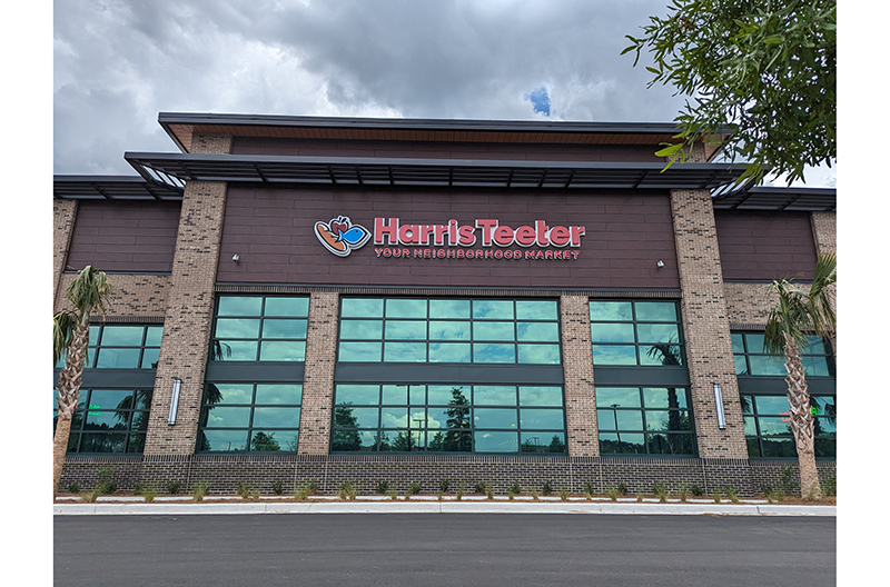 Harris Teeter store front