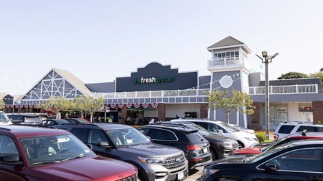 The Fresh Grocer Long Island store