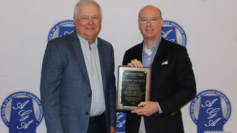 Wade Payne and Congressman Robert Aderholt with Spirit of America Award