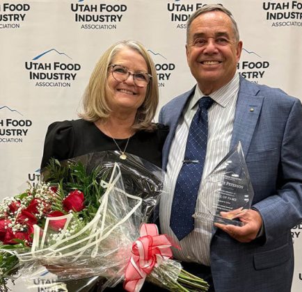 image of 2024 UFIA Hall of Fame honoree Monte Peterson with his wife, Shelly