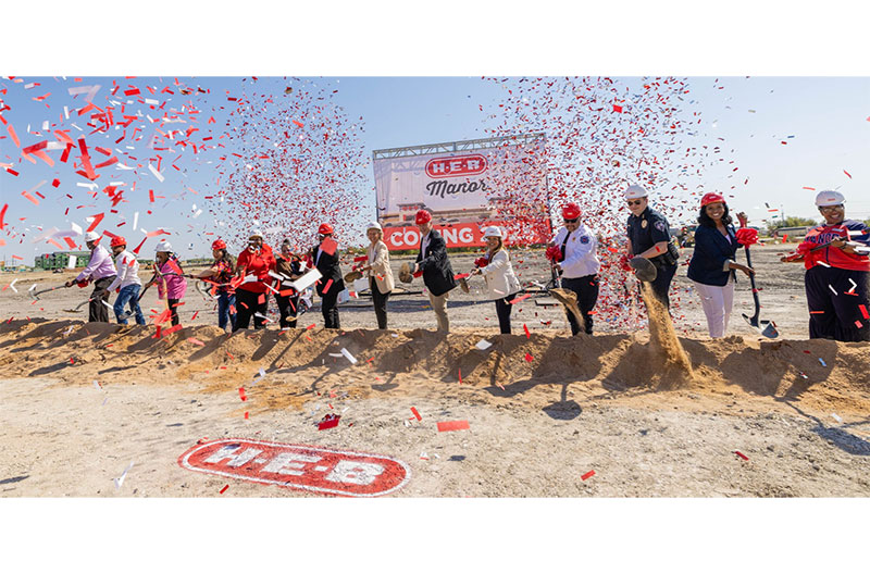 H-E-B Manor groundbreaking