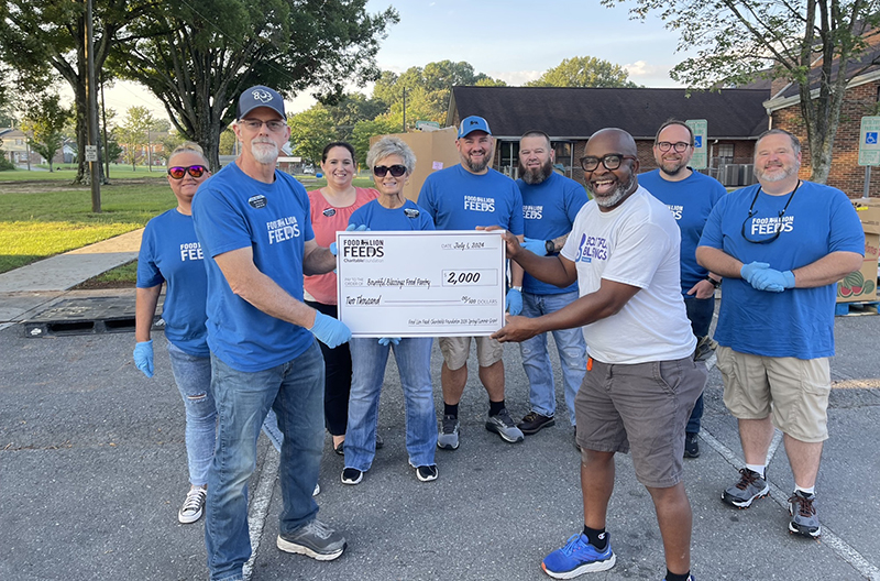 Food Lion Feeds grants