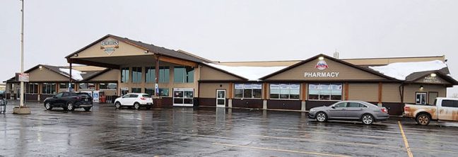 image of exterior of Benedict's Market in Wyoming