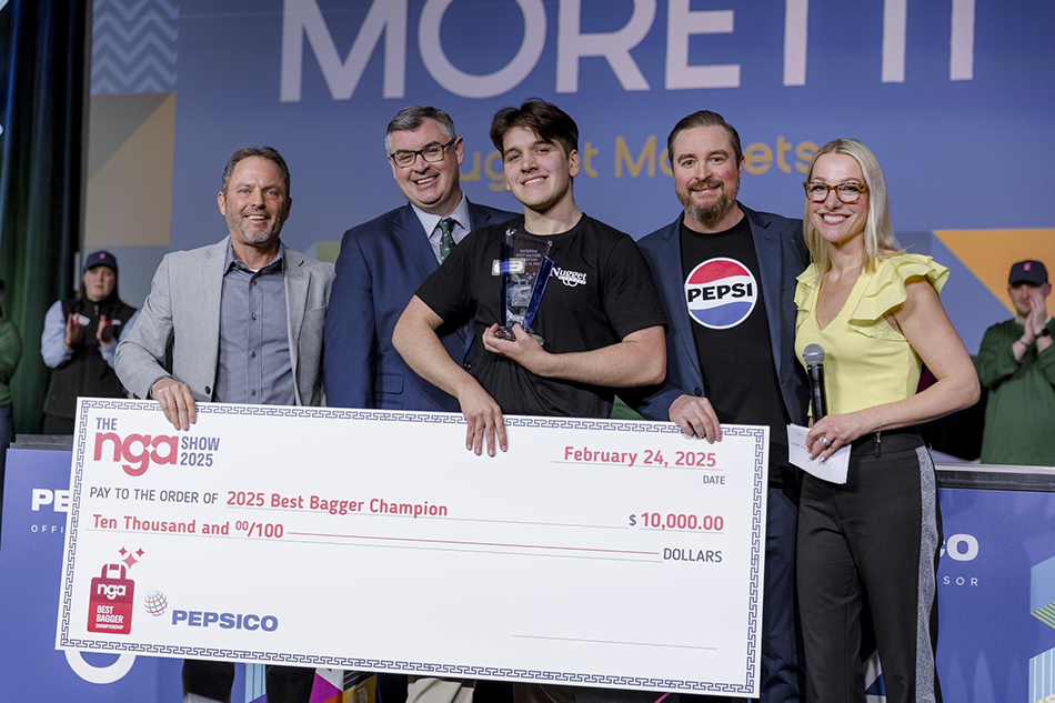 Sebastian Moretti wins the NGA's Best Bagger Championship