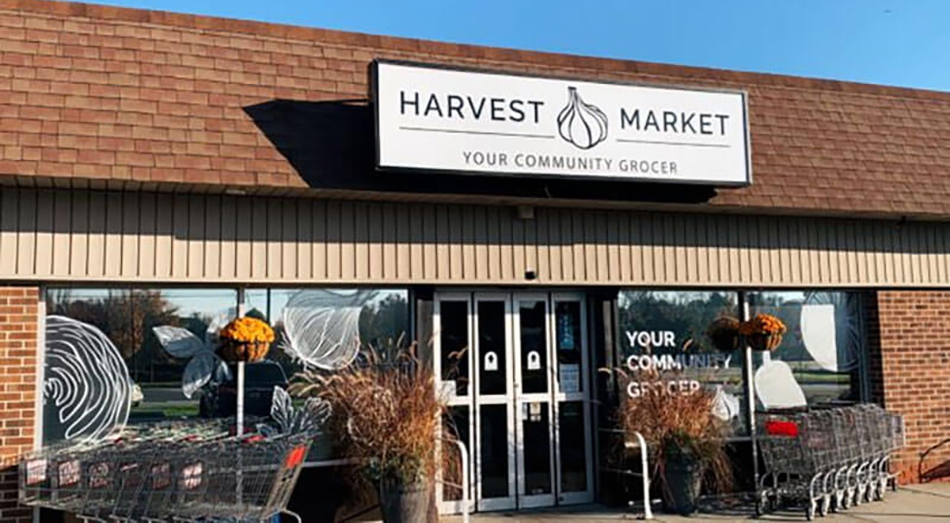 image of exterior of Harvest Market in Delaware