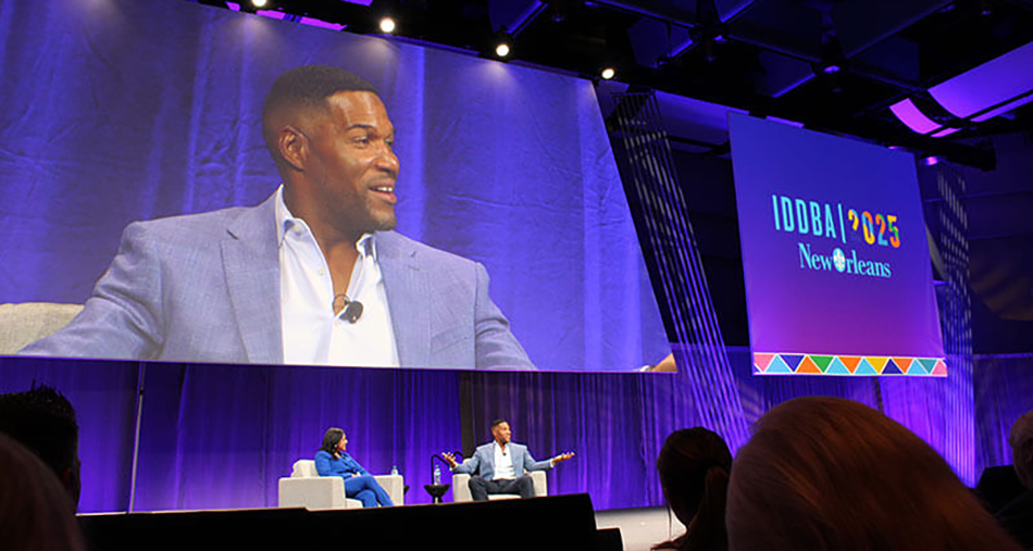 photo of NFL Hall of Famer and TV celebrity Michael Strahan at IDDBA 2025