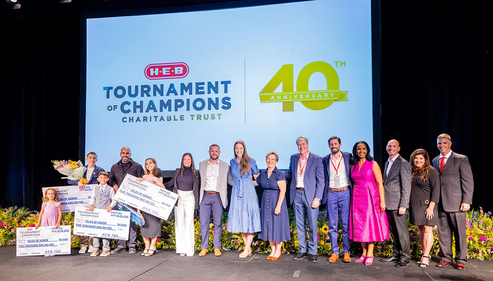 H-E-B Tournament of Champions 40th anniversary group shot