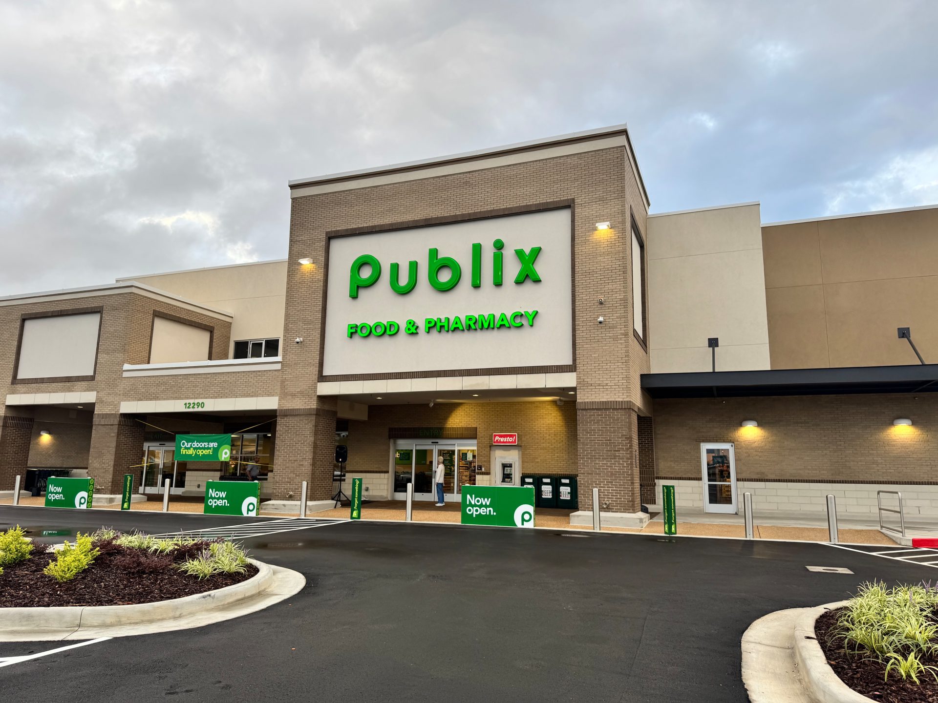 exterior of the Publix in Meridianville, Alabama