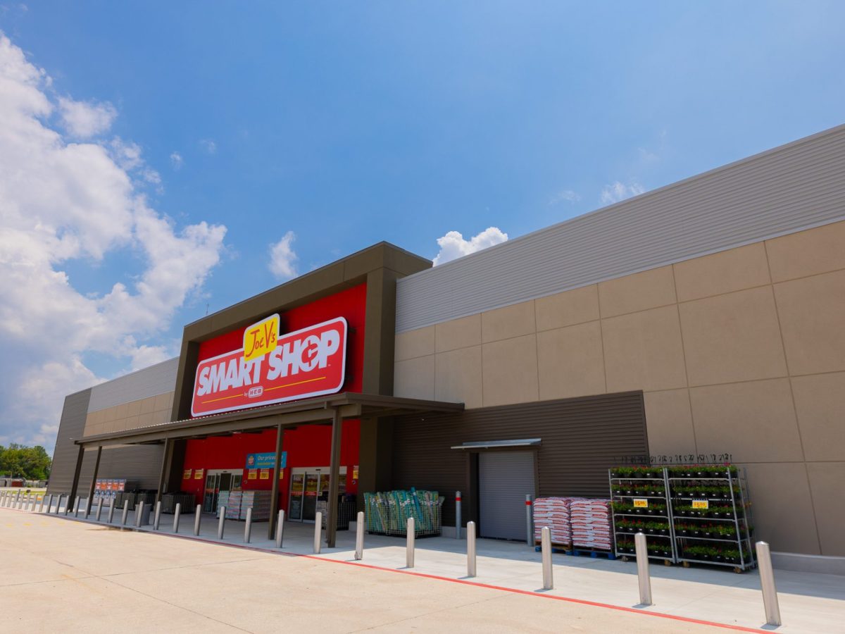 H-E-B Debuts 11th Joe V’s Smart Shop In Houston Area