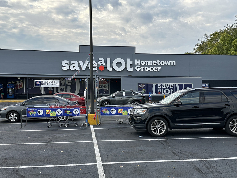 Save A Lot in Versailles, Kentucky