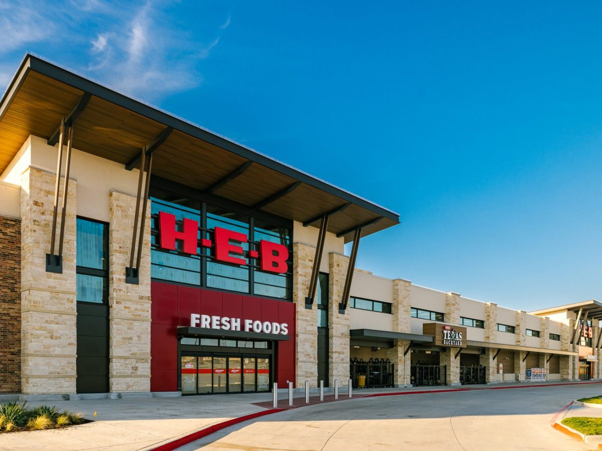 H-E-B Debuts New DFW-Area Store In Rockwall, TX