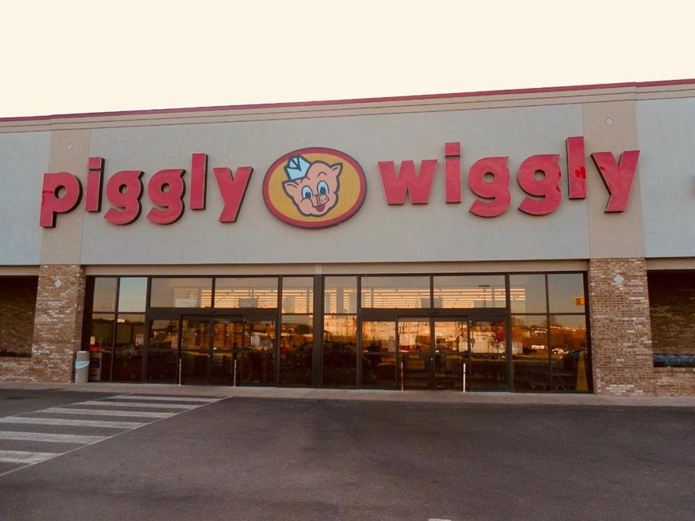 Piggly Wiggly exterior front