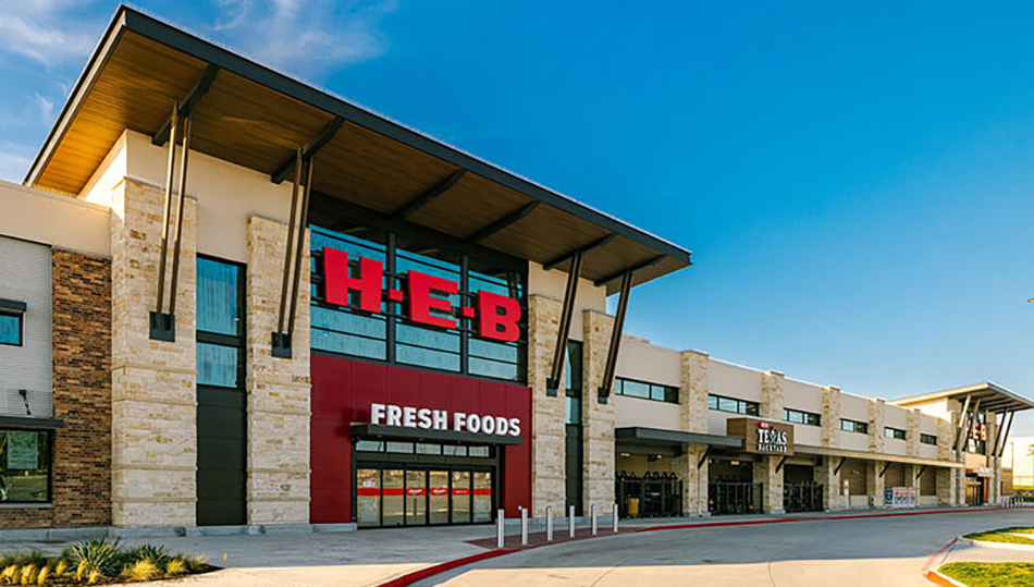 photo of exterior of H-E-B new store in Rockwall, Texas