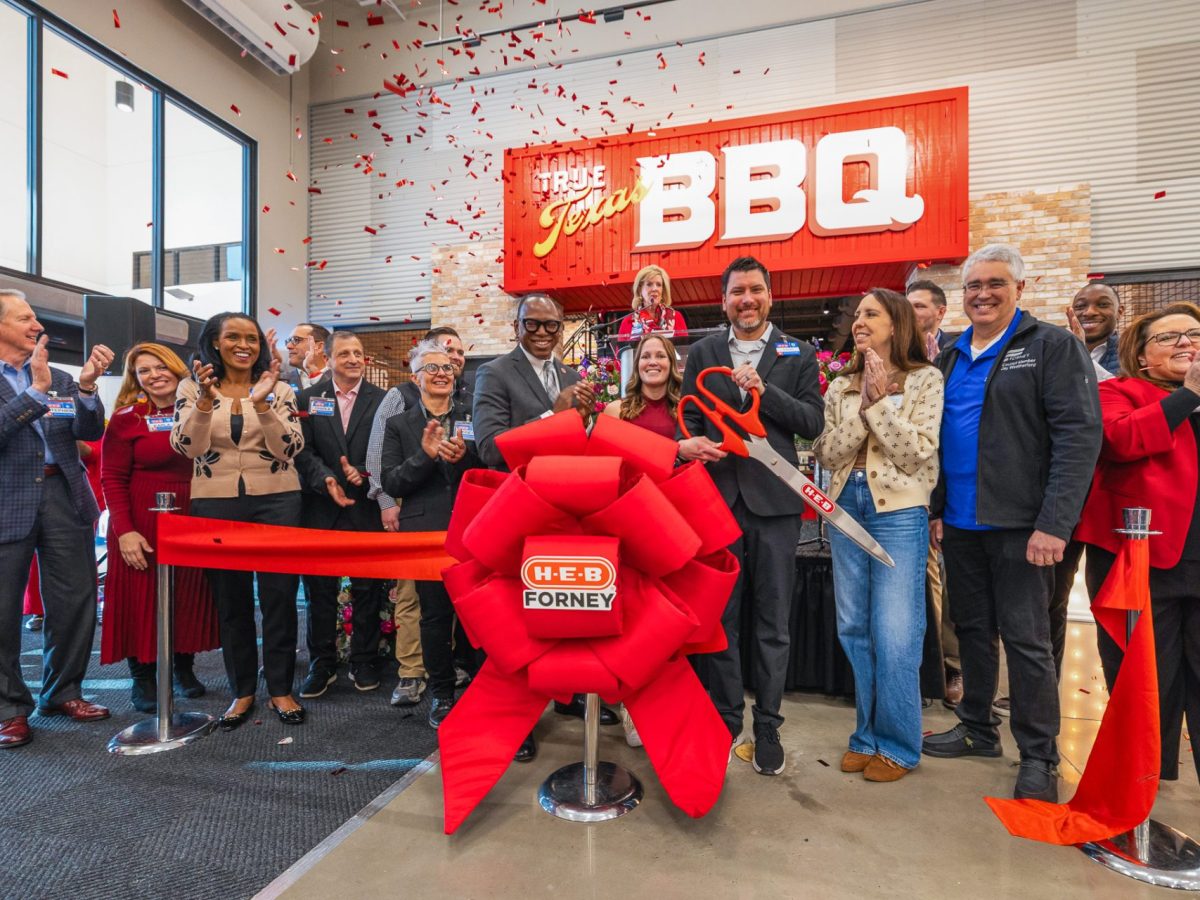 H-E-B Opens 11th DFW Location In Forney, TX