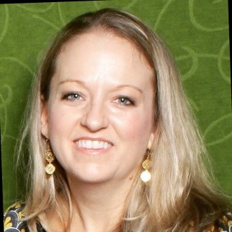 Lisa Van Doren headshot