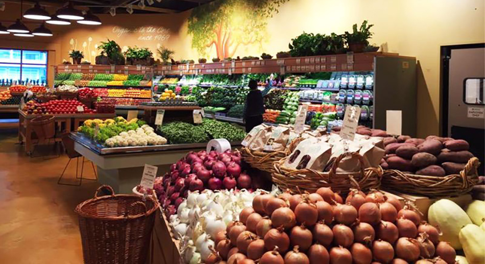 photo of produce department at Good Earth Natural Foods