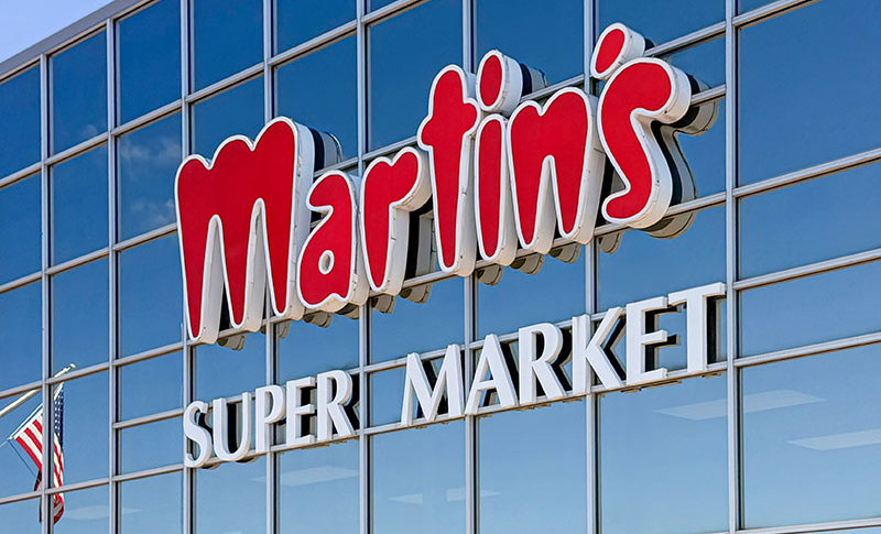 Martin's Super Market exterior sign