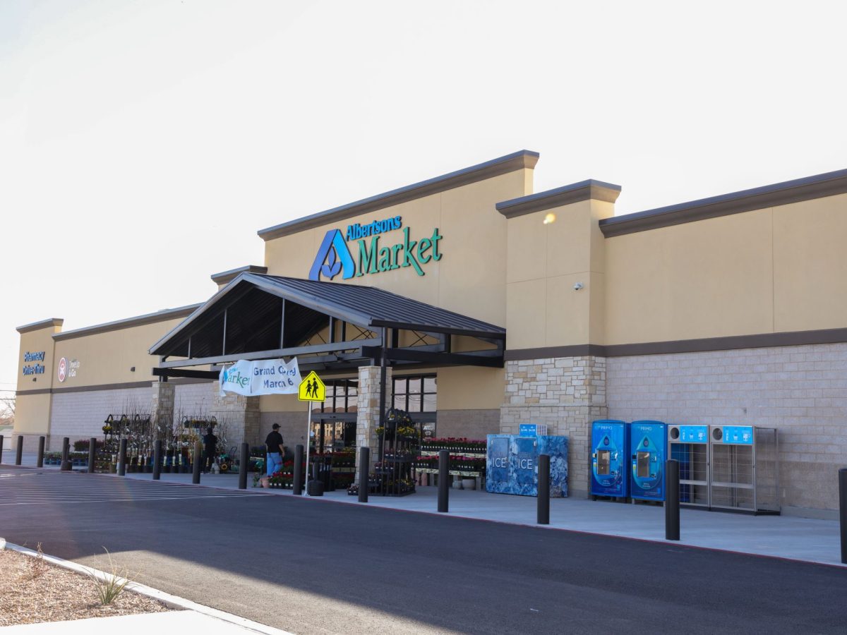 The United Family Opens First Albertsons Market In Lovington, NM