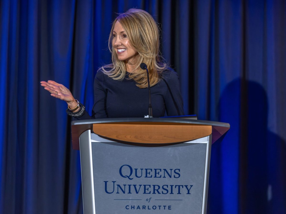 Harris Teeter President DeBoer Named 2025 BusinessWoman Of The Year