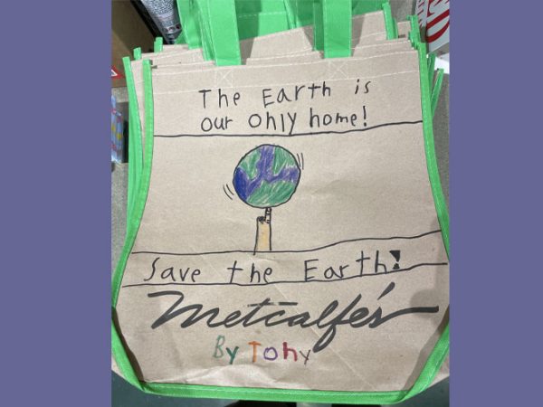 Metcalfe’s Market Celebrates Earth Day With Student-Designed Bags