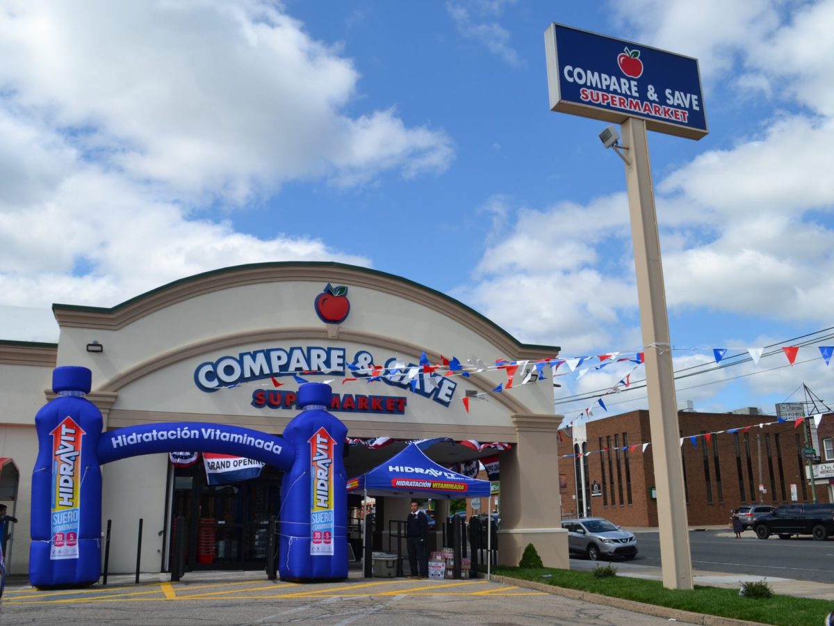 ARS Celebrates Third Supermarket In Philadelphia