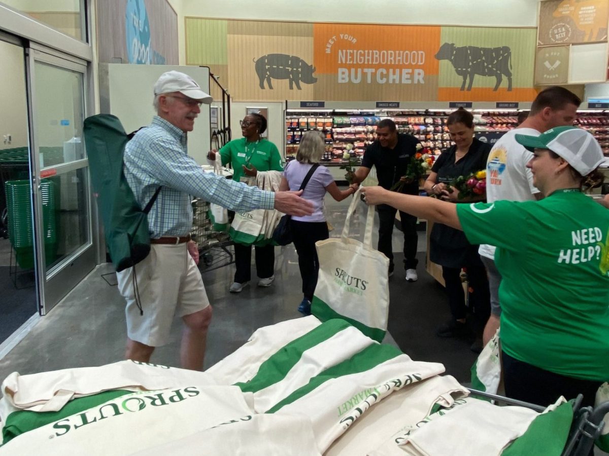 New Sprouts Opens Along Southwest FL Coast