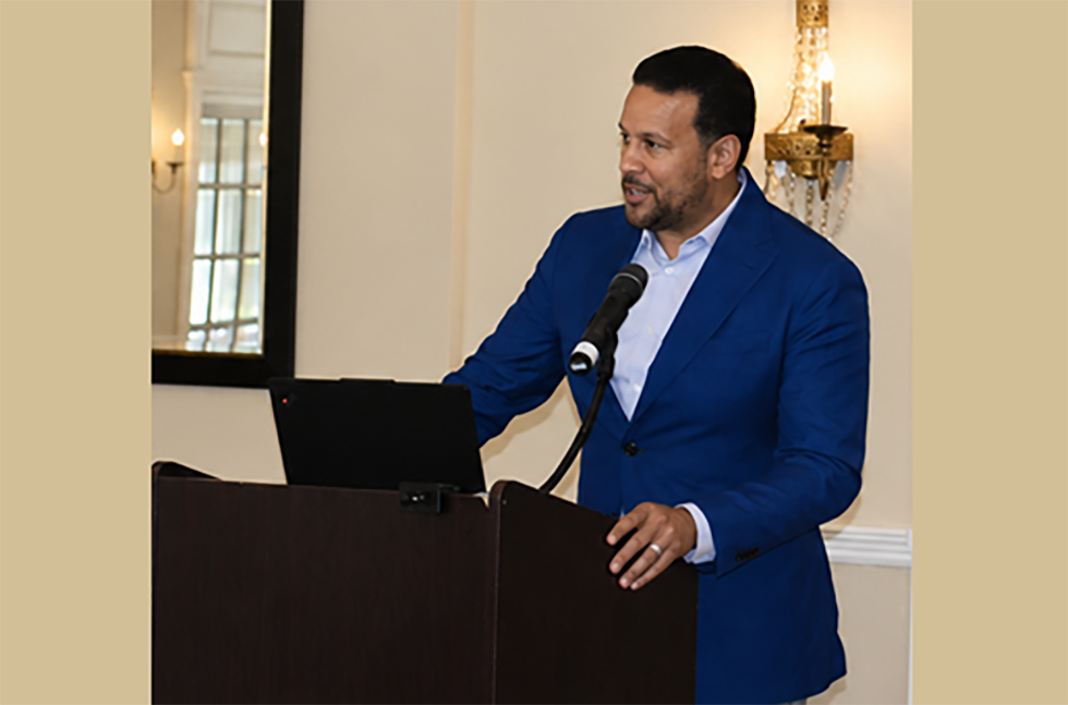 Jason Ferreira, Allegiance Retail Services newly elected Chairperson and CEO, addresses the coop’s members at the 2026 Annual Meeting.