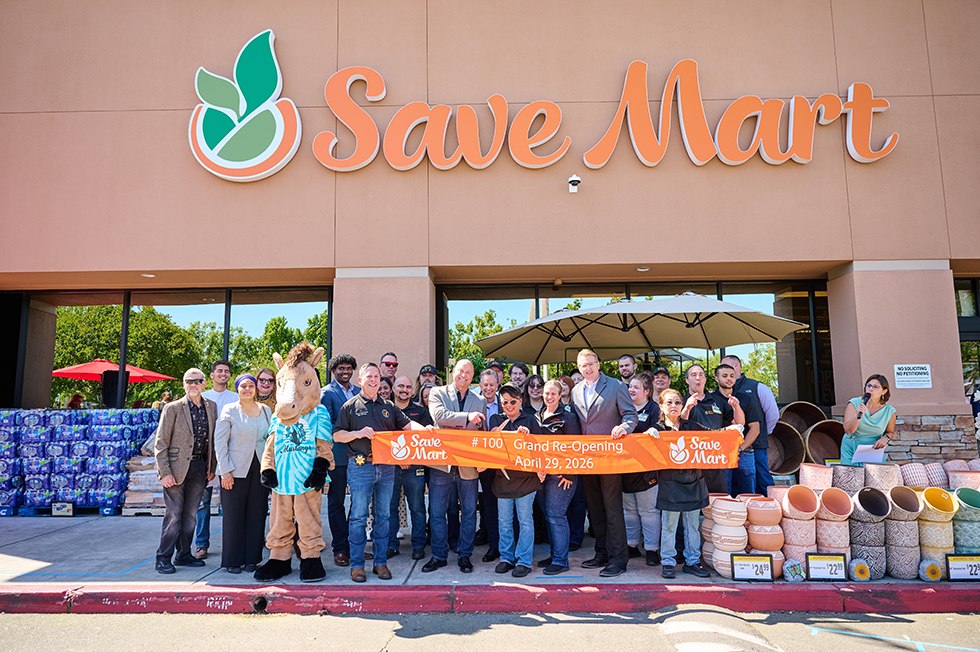 Save Mart Ribbon Cutting Store