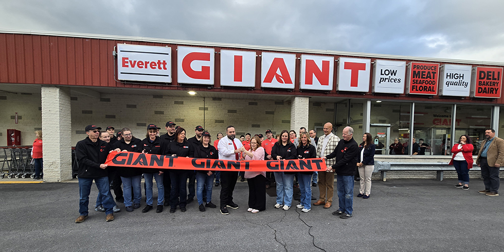 The Giant Co. Everett